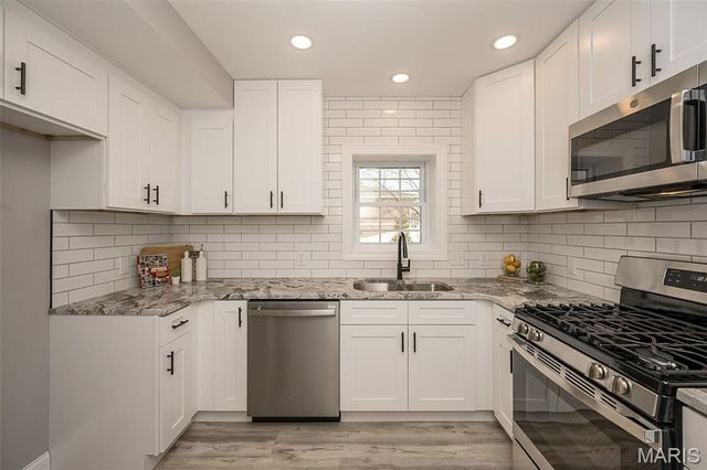 9931 Juengel Drive, Unincorporated, MO 63128