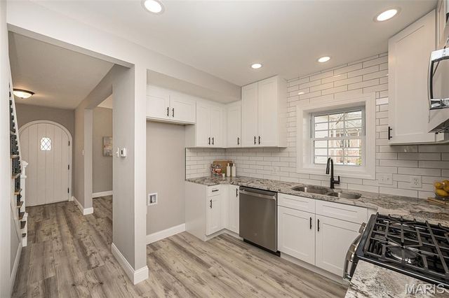 9931 Juengel Drive, Unincorporated, MO 63128