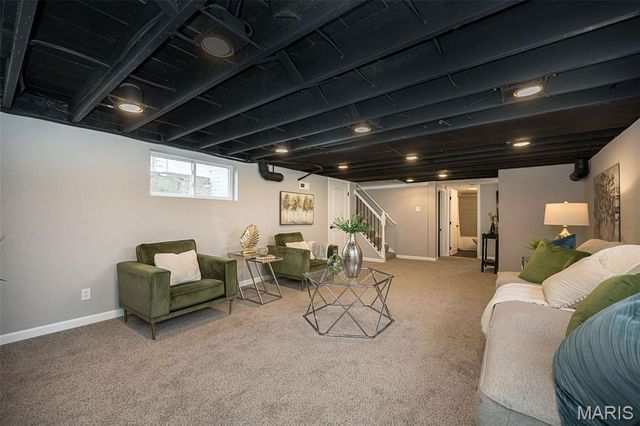 9931 Juengel Drive, Unincorporated, MO 63128