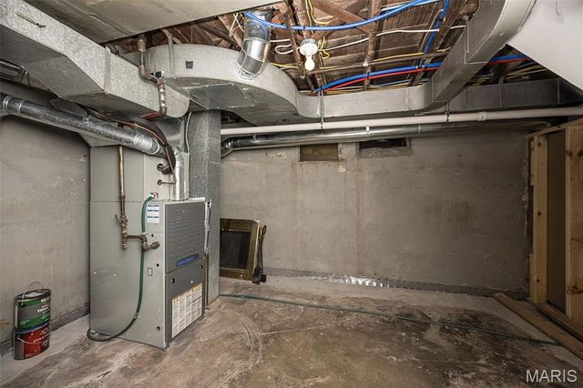 9931 Juengel Drive, Unincorporated, MO 63128