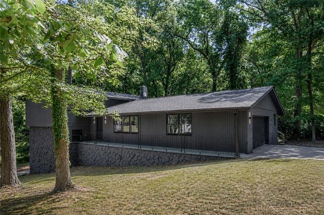 2568 Highland Drive SE, Conyers, GA 30013