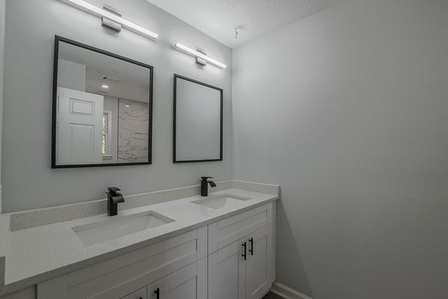 2568 Highland Drive SE, Conyers, GA 30013
