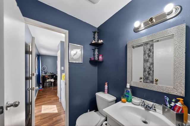 3165 Jackson Ave., Tyler, TX 75705