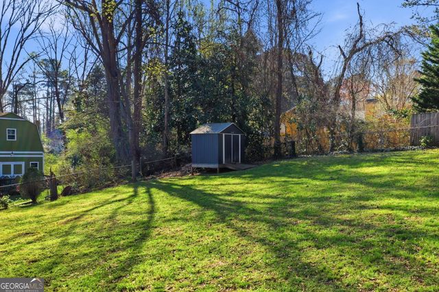 2371 Woodland Drive NW, Kennesaw, GA 30152