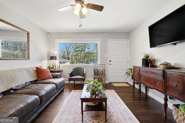 2371 Woodland Drive NW, Kennesaw, GA 30152
