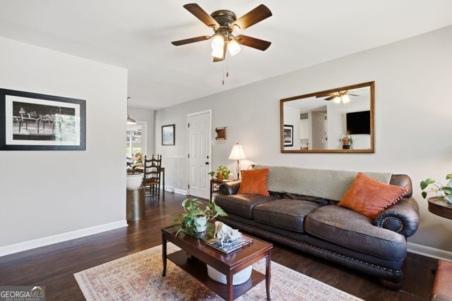 2371 Woodland Drive NW, Kennesaw, GA 30152