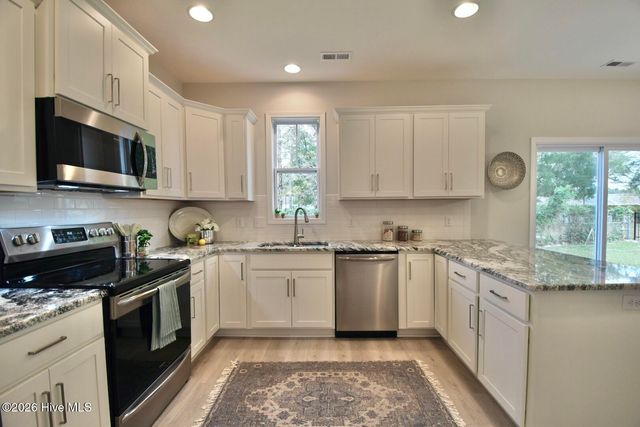 1029 Davidson Avenue NE, Leland, NC 28451