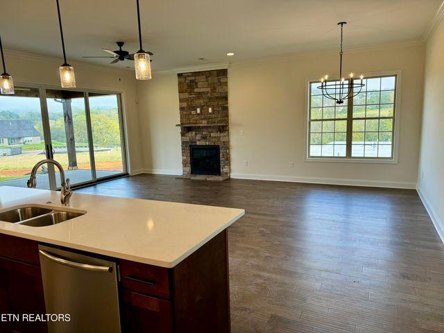 2123 Lantern Park Lane, Knoxville, TN 37932