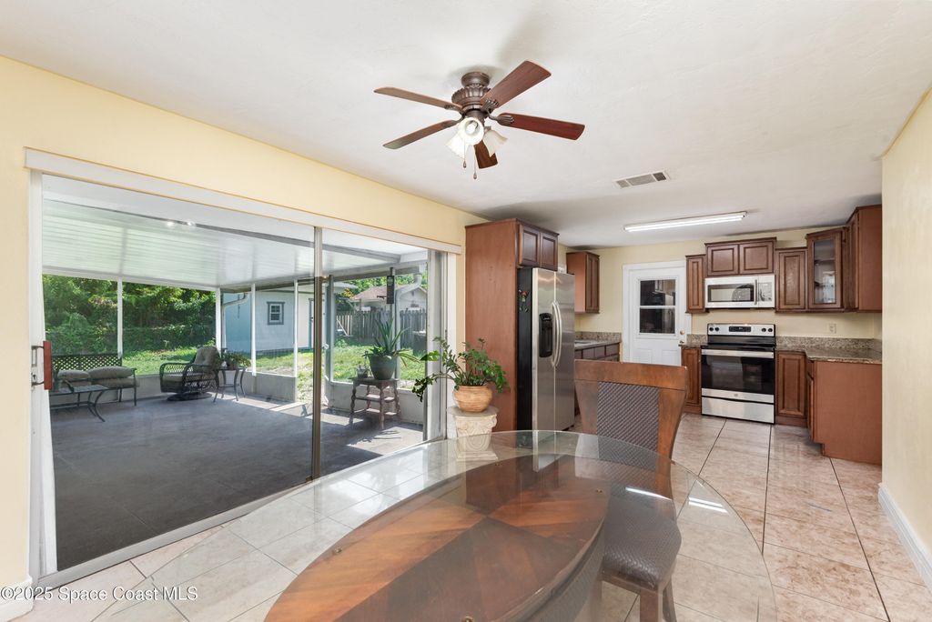 Image 9 of property listing at 15 Skyline Boulevard, Merritt Island, FL 32953