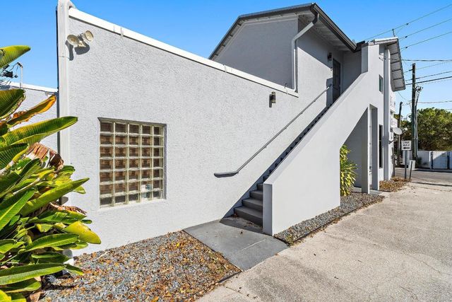 310 SE Denver Avenue 2, Stuart, FL 34994