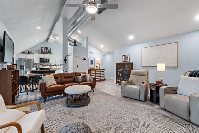 310 SE Denver Avenue 2, Stuart, FL 34994