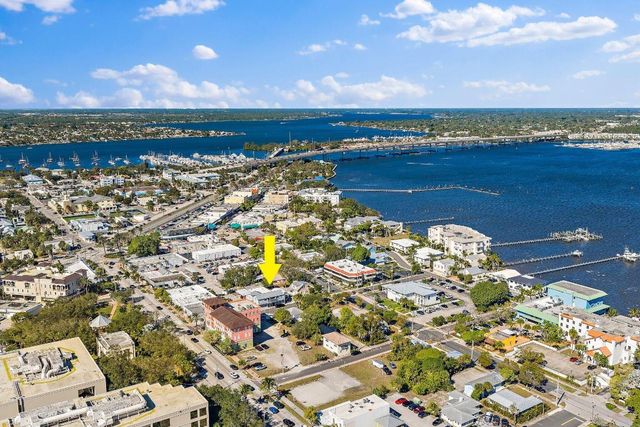 310 SE Denver Avenue 2, Stuart, FL 34994