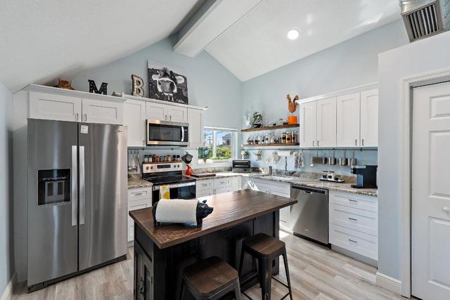 310 SE Denver Avenue 2, Stuart, FL 34994