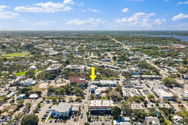 310 SE Denver Avenue 2, Stuart, FL 34994