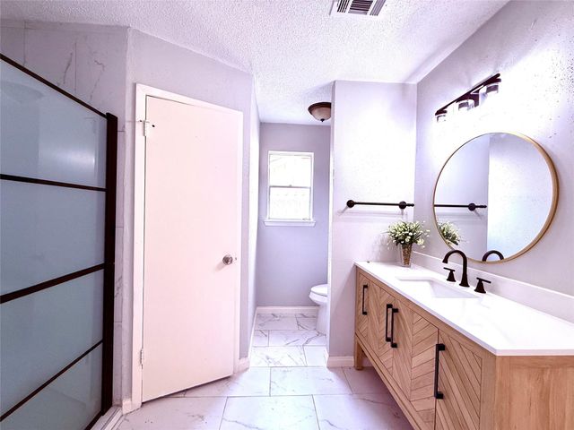 12071 Plumbrook Drive, Houston, TX 77099