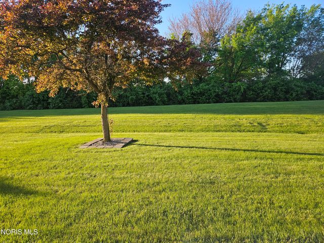 7008 Longwater Drive, Maumee, OH 43537