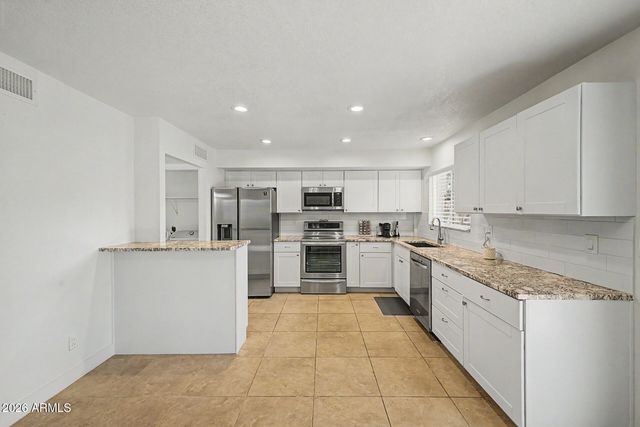 3866 N 30TH Street, Phoenix, AZ 85016