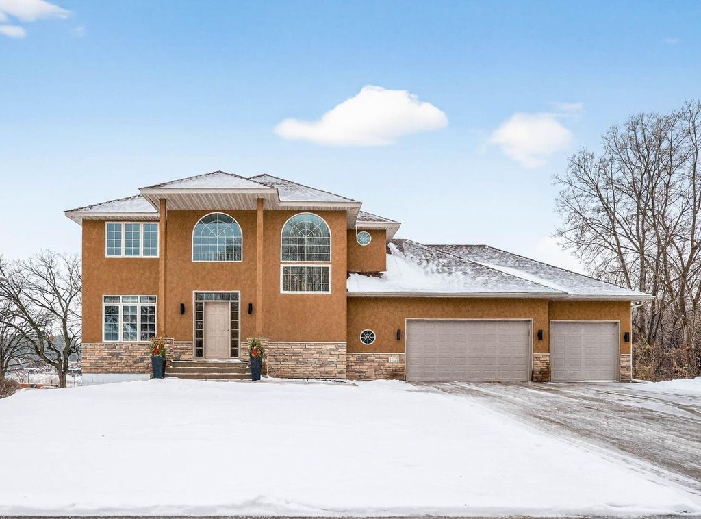 13145 Avocet Street NW, Coon Rapids, MN 55448