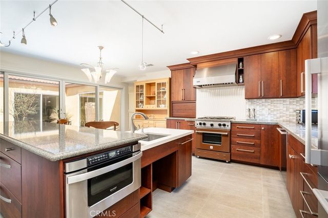 6381 Myrtle, Huntington Beach, CA 92647