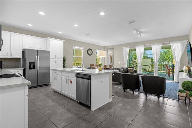 1555 CAREY PALM CIRCLE, Kissimmee, FL 34747