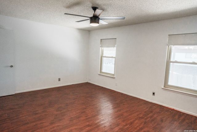 879 Fillmore, San Antonio, TX 78245