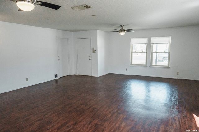 879 Fillmore, San Antonio, TX 78245