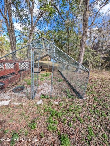 114 DURDEN Road, Interlachen, FL 32148