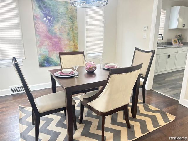 15375 Winthrop Street, Detroit, MI 48227