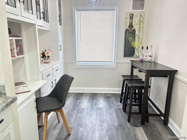 15375 Winthrop Street, Detroit, MI 48227