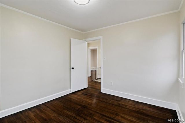 15375 Winthrop Street, Detroit, MI 48227