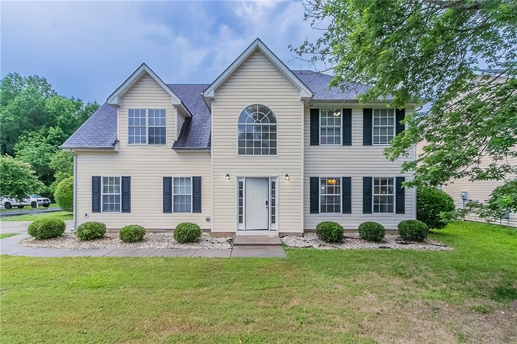 6181 E Fayetteville Drive, Riverdale, GA 30296