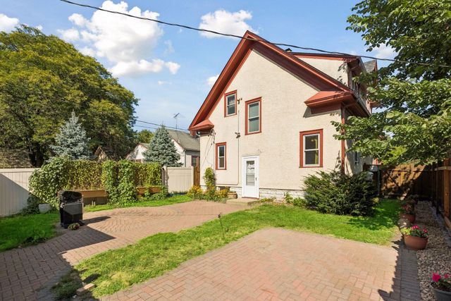 4027 Penn Avenue N, Minneapolis, MN 55412