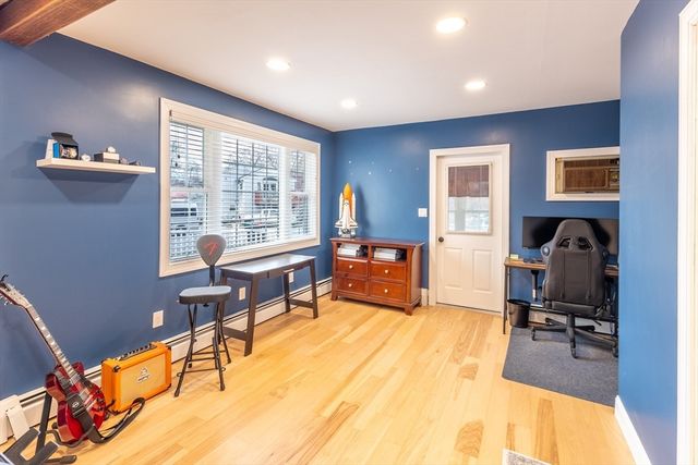 9 Register Ave, Westport, MA 02790