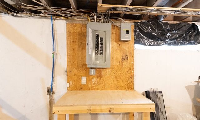 9 Register Ave, Westport, MA 02790