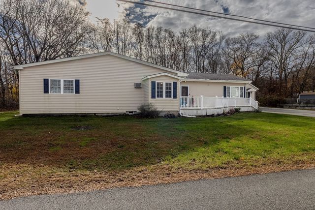 9 Register Ave, Westport, MA 02790