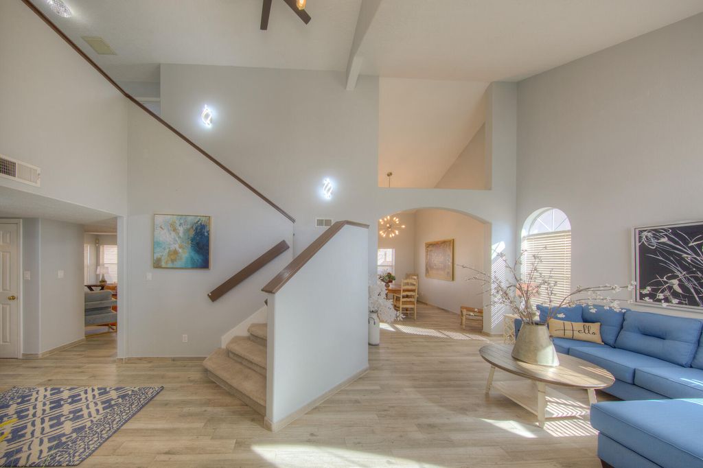 Image 13 of property listing at 1120 Los Padres Street SE, Albuquerque, NM 87123