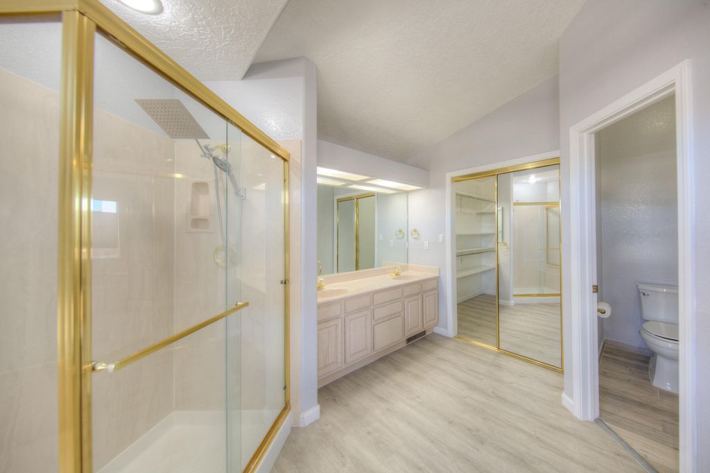 Image 41 of property listing at 1120 Los Padres Street SE, Albuquerque, NM 87123