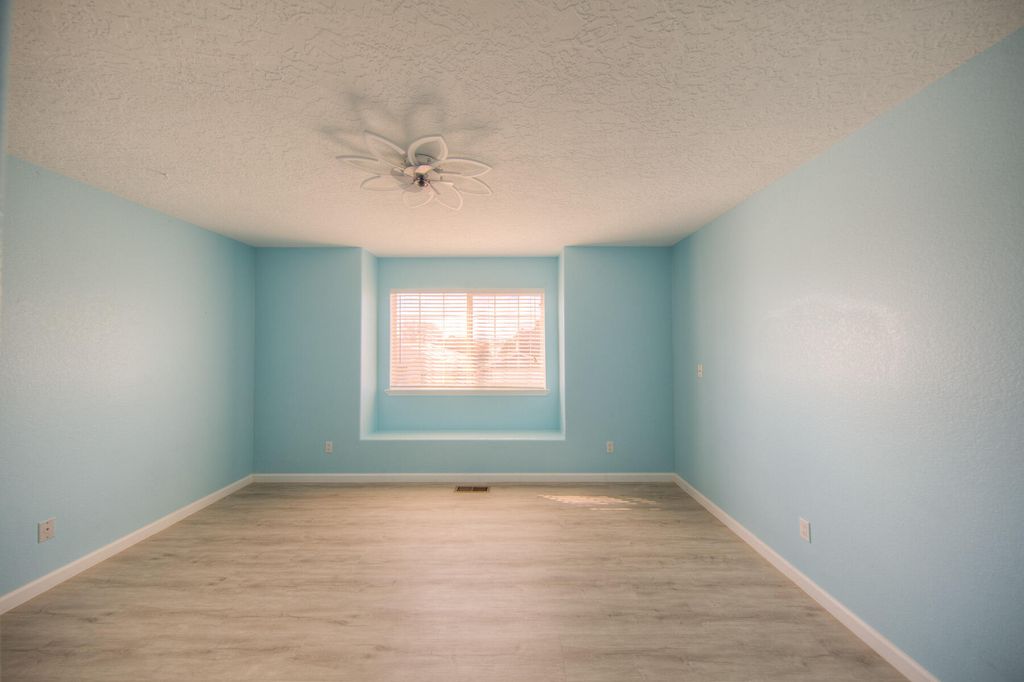 Image 51 of property listing at 1120 Los Padres Street SE, Albuquerque, NM 87123