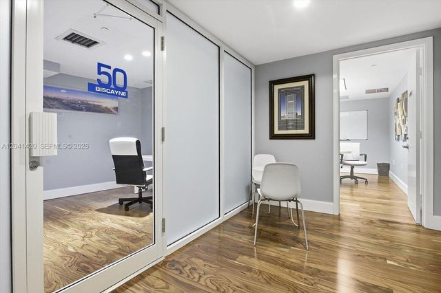 50 Biscayne Boulevard 4603, Miami, FL 33132