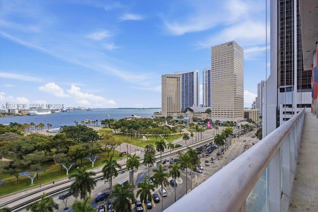 50 Biscayne Boulevard 4603, Miami, FL 33132