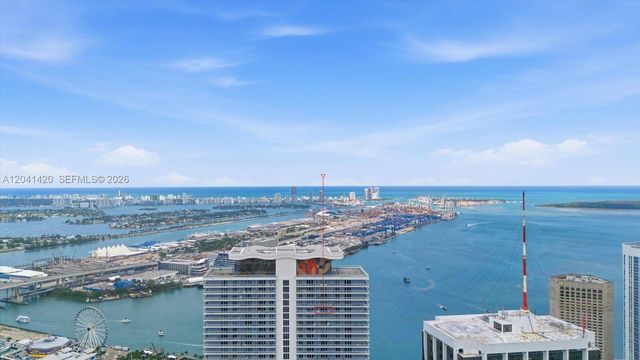 50 Biscayne Boulevard 4603, Miami, FL 33132