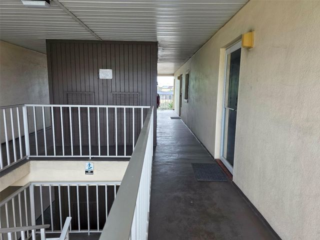 4712 MARINE PARKWAY 206, New Port Richey, FL 34652