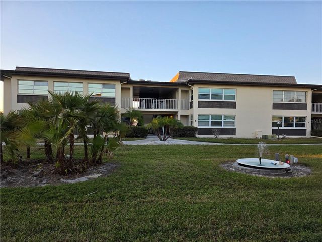 4712 MARINE PARKWAY 206, New Port Richey, FL 34652