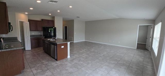 2216 4TH STREET SW, Ruskin, FL 33570