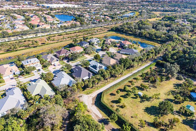 8948 New Hope Court, West Palm Beach, FL 33411