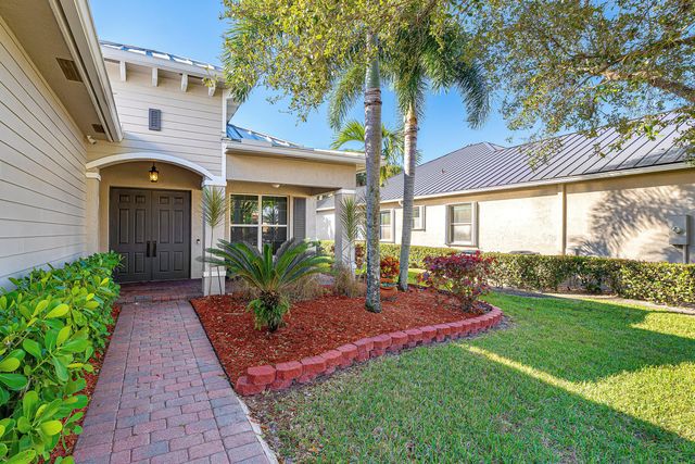 8948 New Hope Court, West Palm Beach, FL 33411