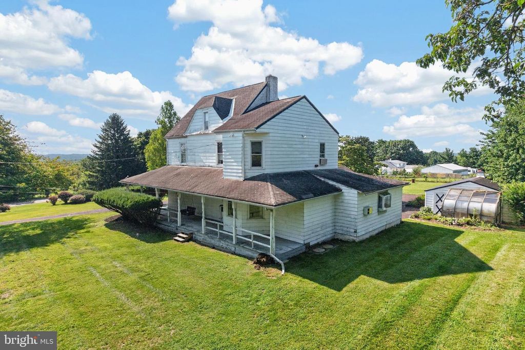 320 HILLTOWN PIKE, LINE LEXINGTON, PA 18932 — photo 5