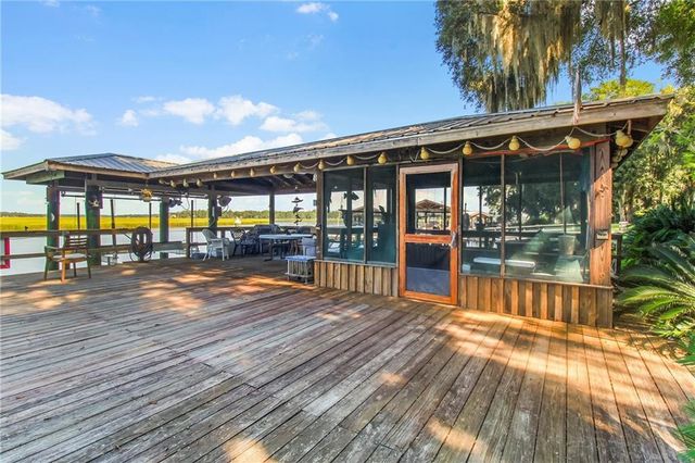 1861 NE Delegal Drive NE, Townsend, GA 31331