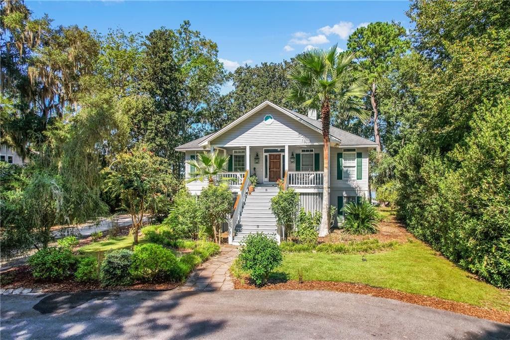 1861 NE Delegal Drive NE, Townsend, GA 31331