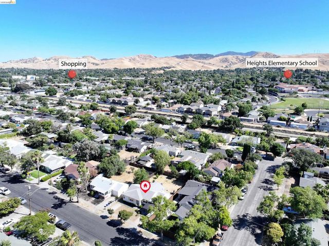 93 Atherton Ave, Pittsburg, CA 94565